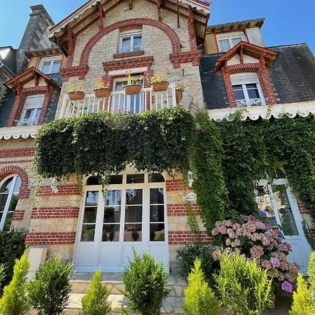 Le Grand Chalet Bagnoles de l'Orne Normandie Esterno foto