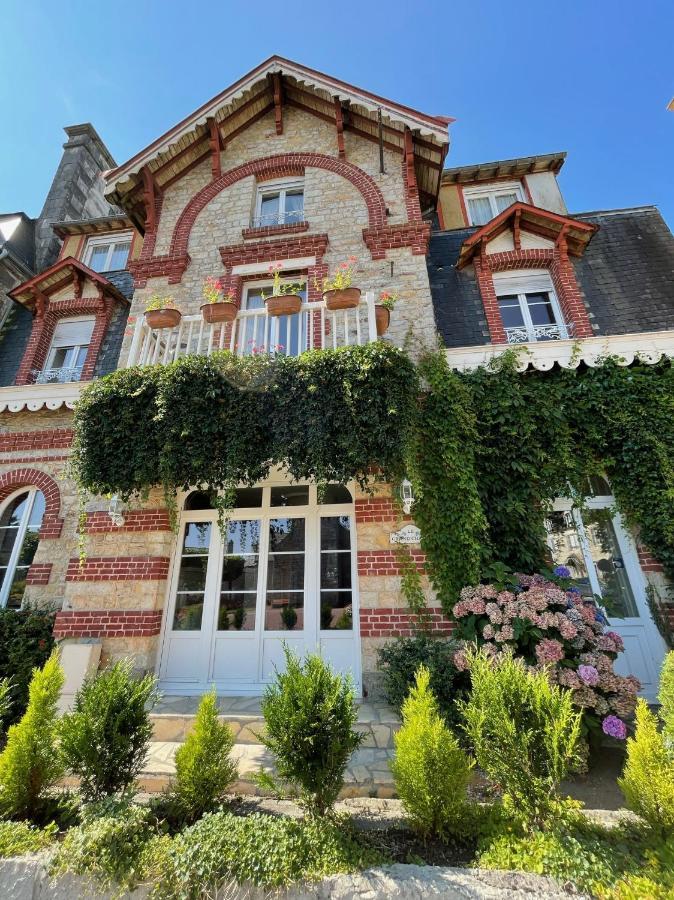 Le Grand Chalet Bagnoles de l'Orne Normandie Esterno foto